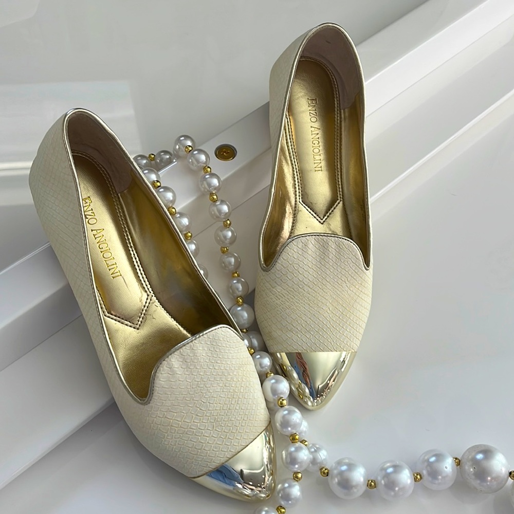 Cream snakeskin flats metal toe